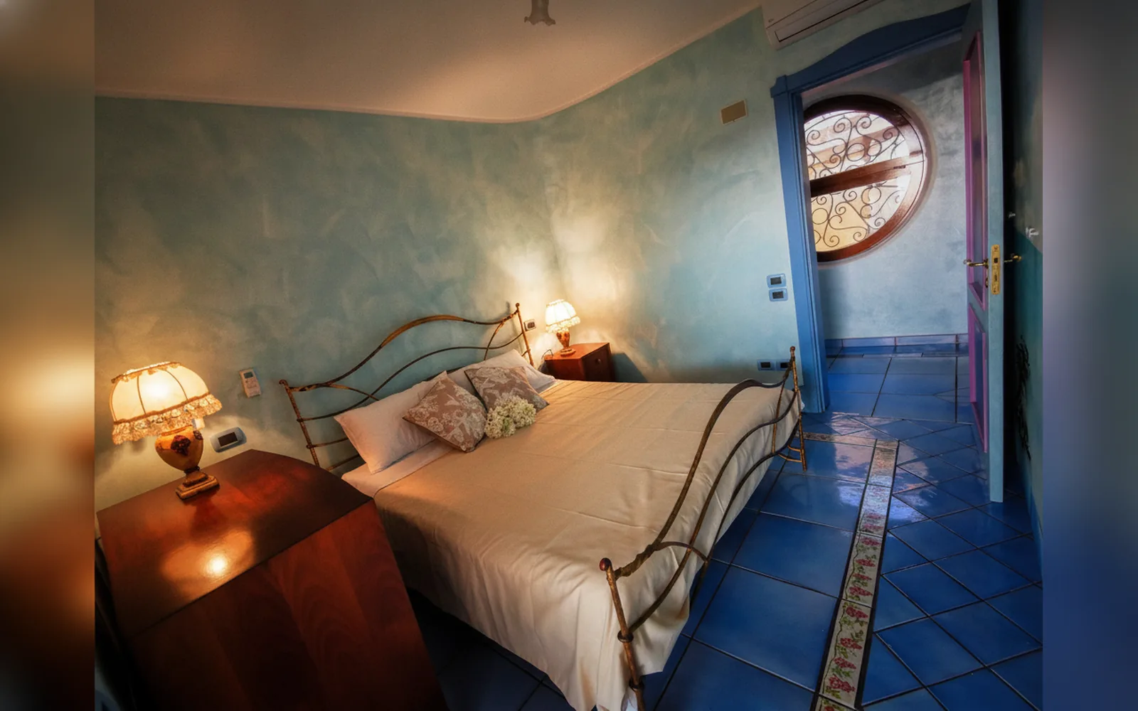 Esterni di Villa Nereide, Santa Reparata (Sardegna) (foto 46)
